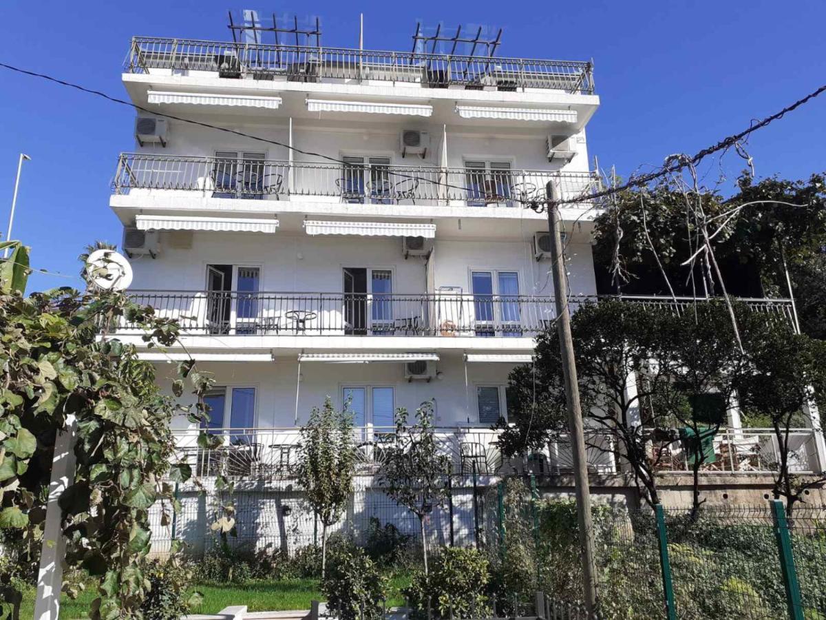 Villa Angelina Kumbor Luaran gambar