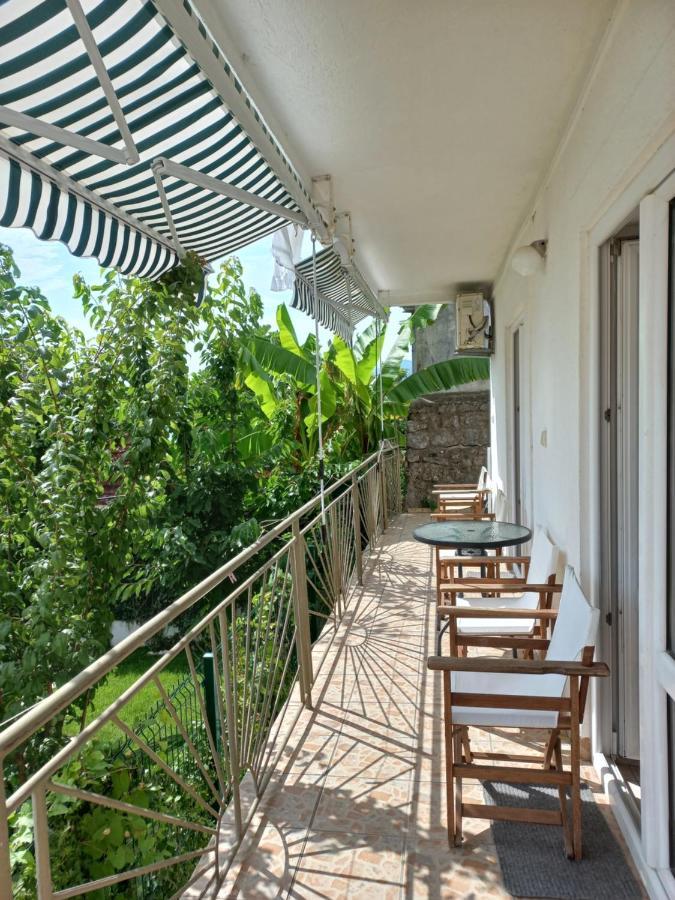 Villa Angelina Kumbor Luaran gambar